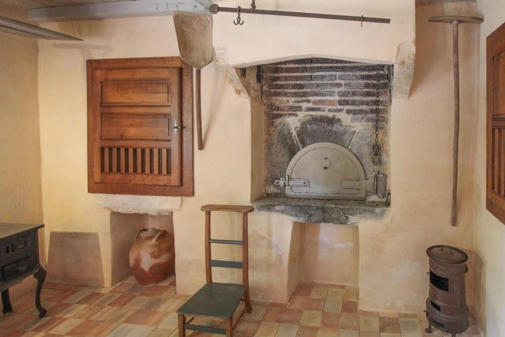 La Jariette Bed & Breakfast Airvault Bagian luar foto