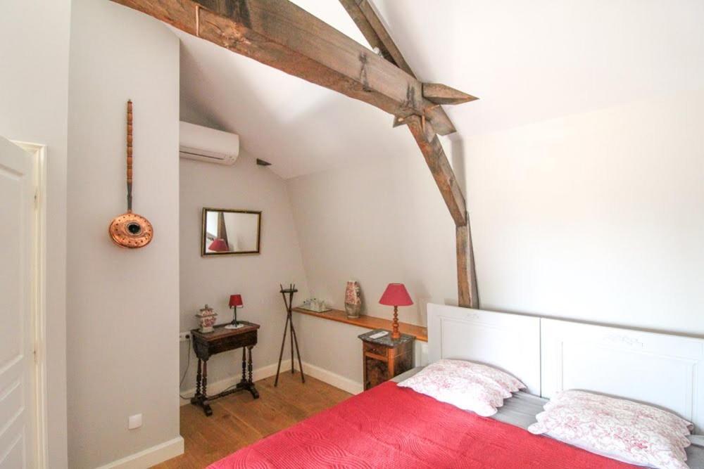 La Jariette Bed & Breakfast Airvault Bagian luar foto